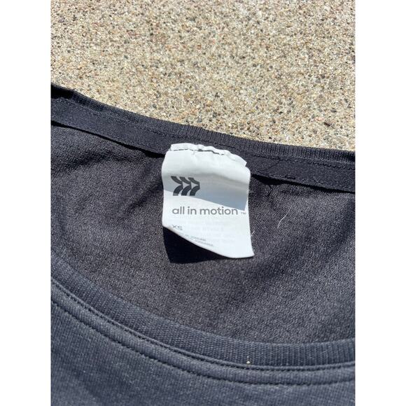 Athletic Bundle Women Size XS Crewneck Short Sleeve Shirt Top Legging Pants - Picture 4 of 10